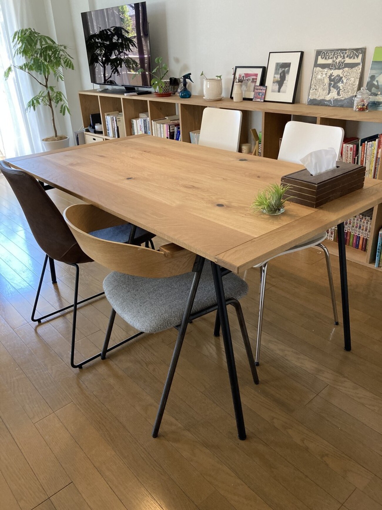 IDEEのダイニングテーブルが来た！ - Home & Travelog