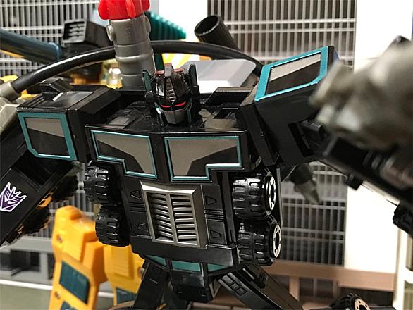 ブラックコンボイとは アニメの人気 最新記事を集めました はてな