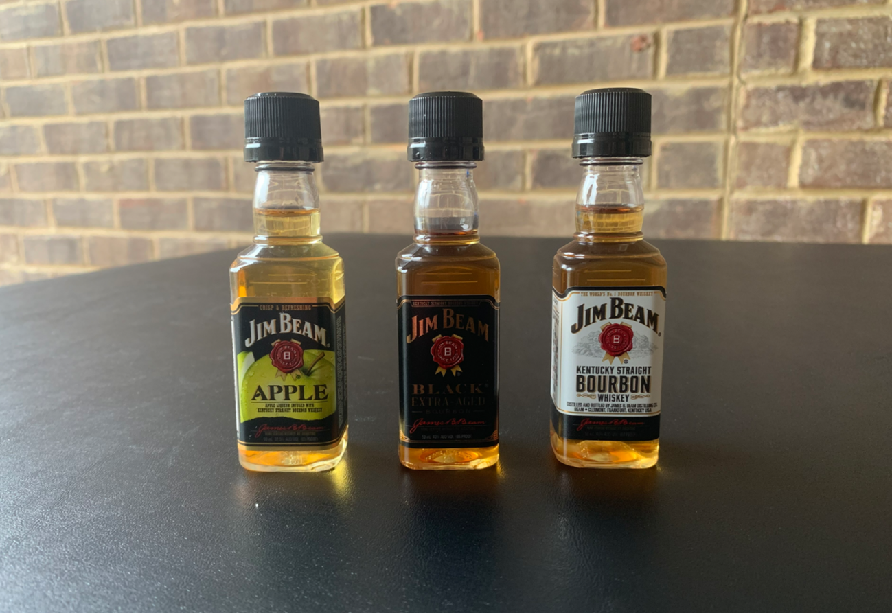 通販 公式サイト ジャックダニエルNO.7の3本セット。 おまけ、ジムビーム。