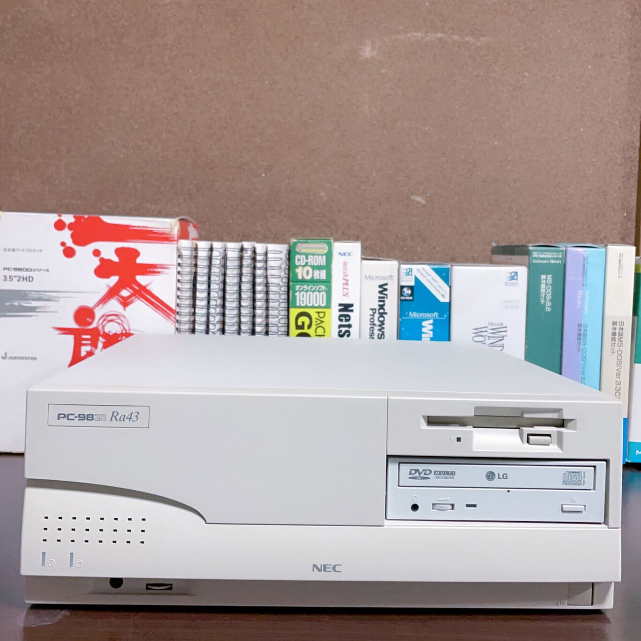 希少良品！】NEC PC-9821Ra43/M7(Win98SE) 人気機種 希少良品！】NEC