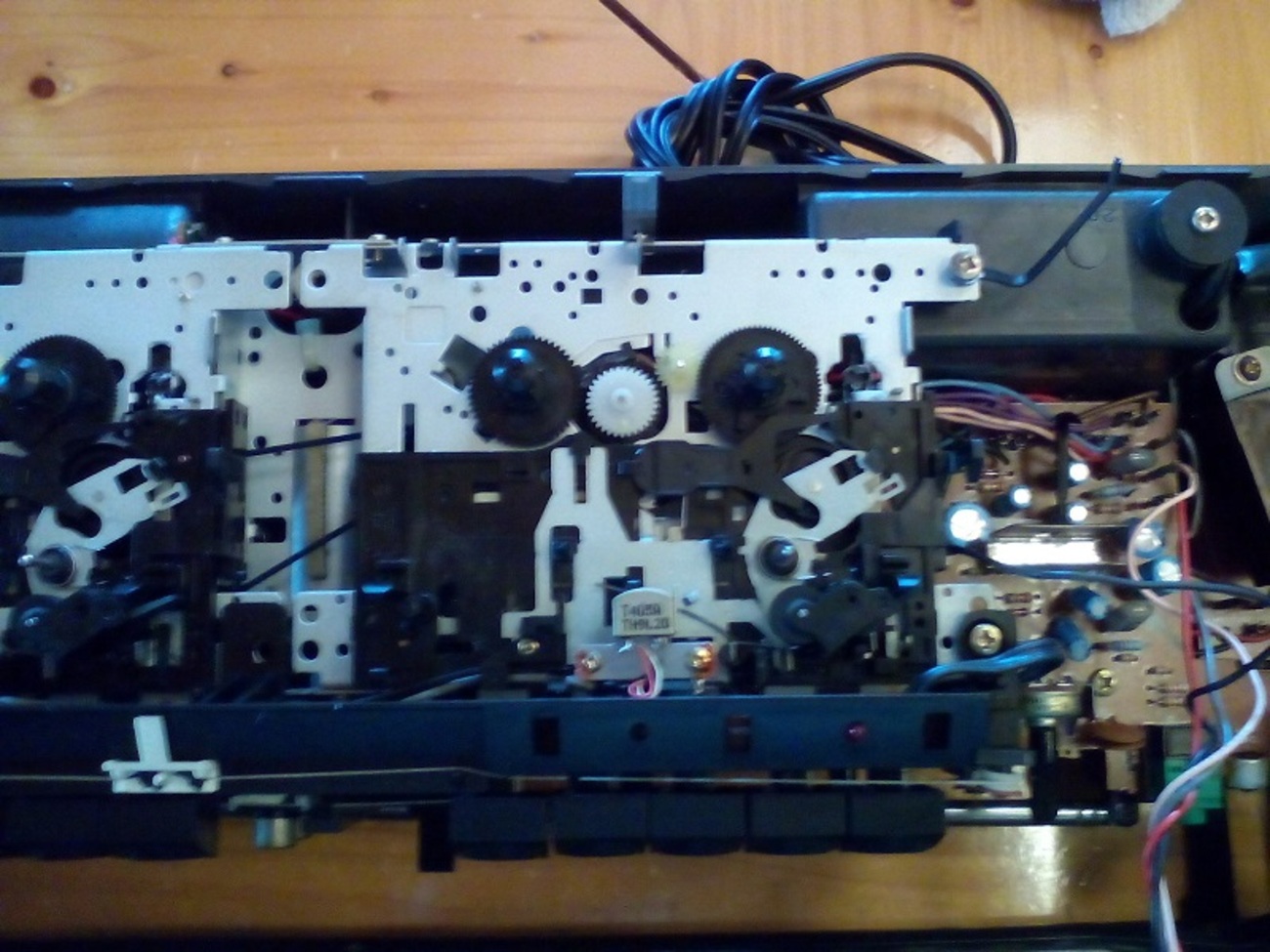 SANYO U4SS 赤 ラジカセ ベルト交換及び整備済み 動作品（SANYO U4SS 