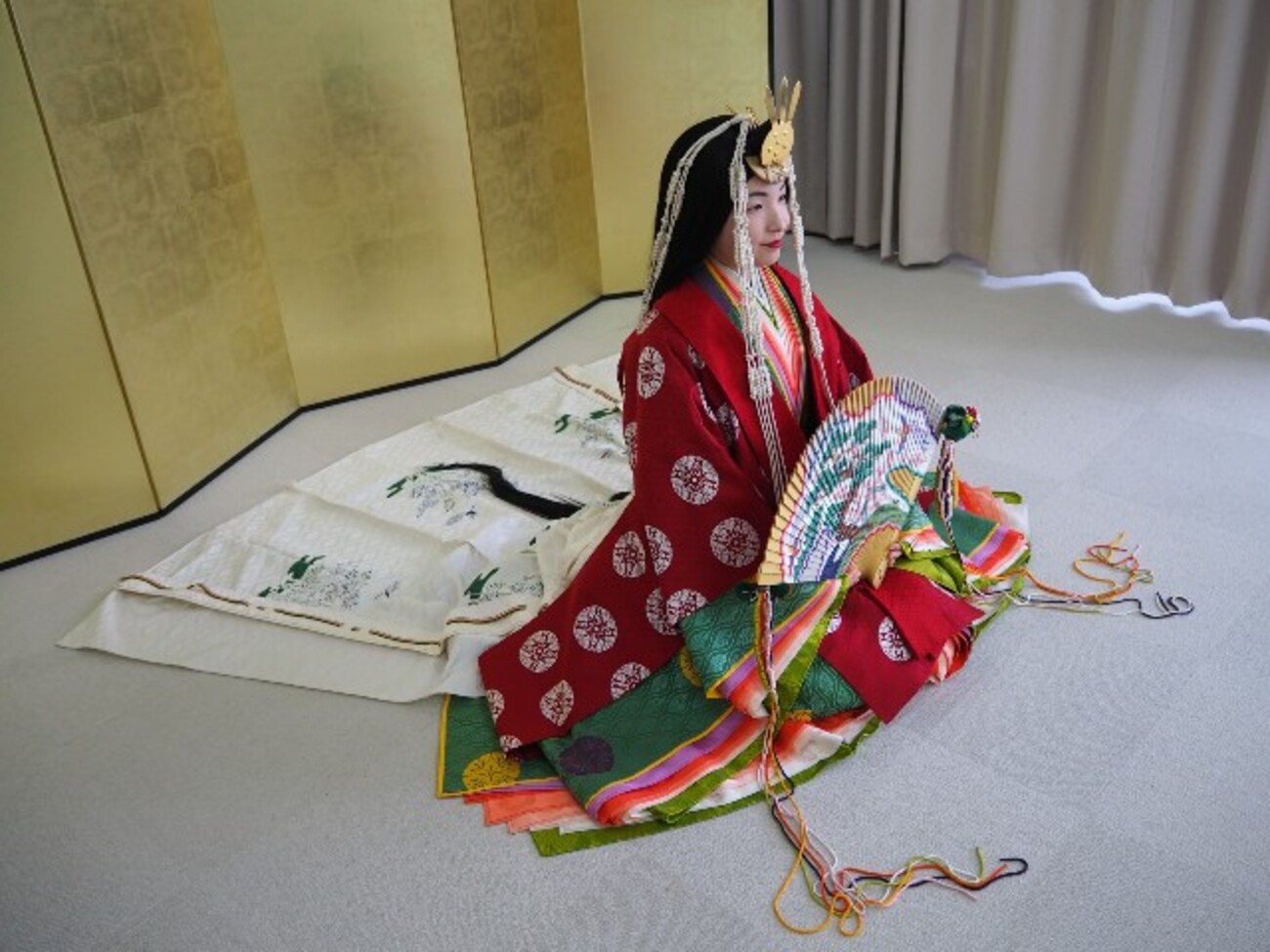 そうだ、十二単を着よう - ここから先は私のペースで失礼いたします