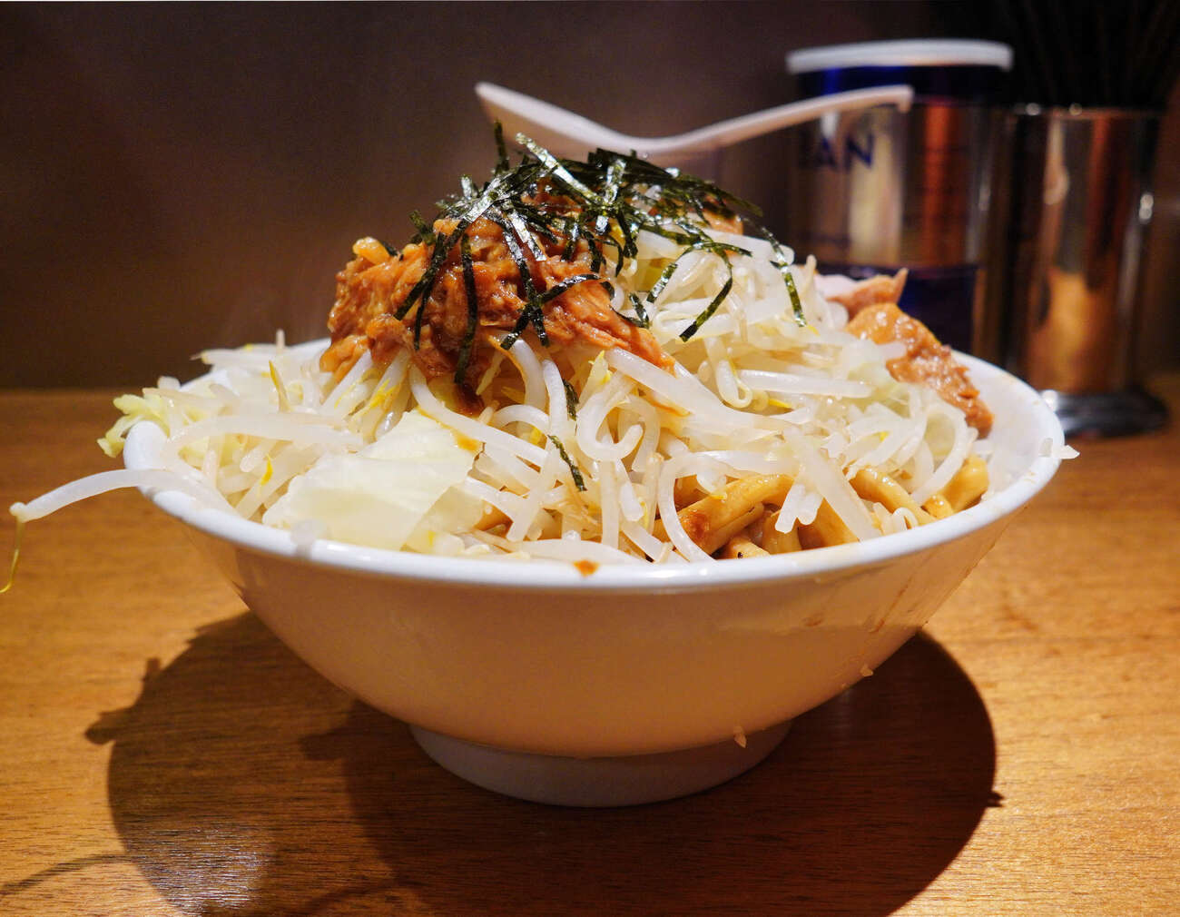 MEN YARD FIGHT - 汁なし（初食）。思いの外なんかちょっとスパイシー