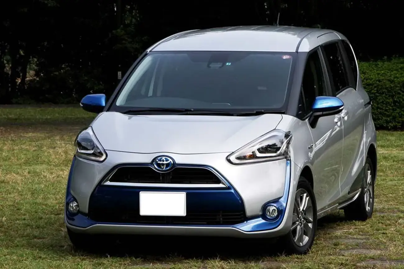 シエンタの中古車が安い理由は？実際の中古車相場についても解説