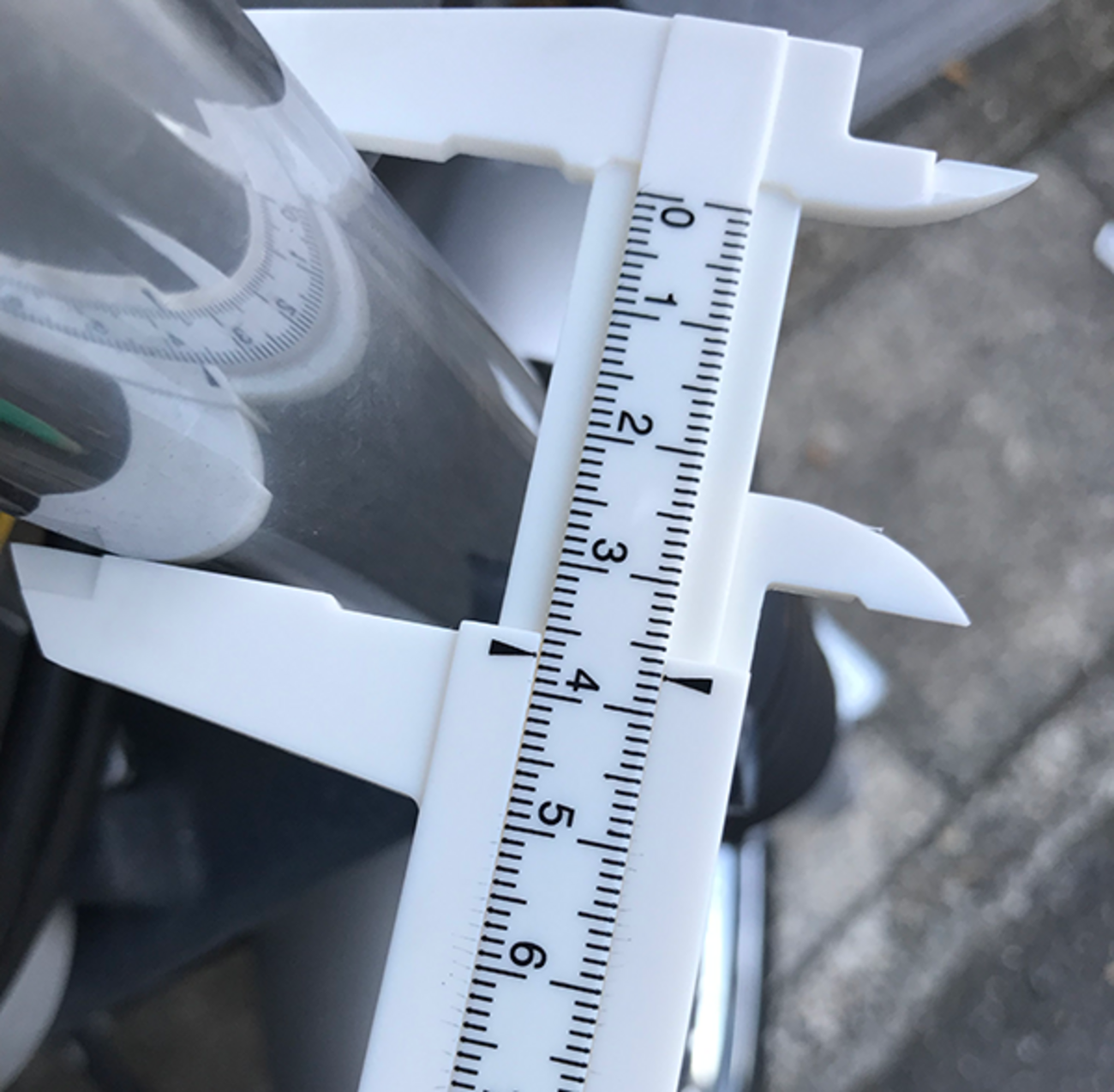 ST250のフロントフォーク径ハンドル径は何パイ（何φ）なのか 