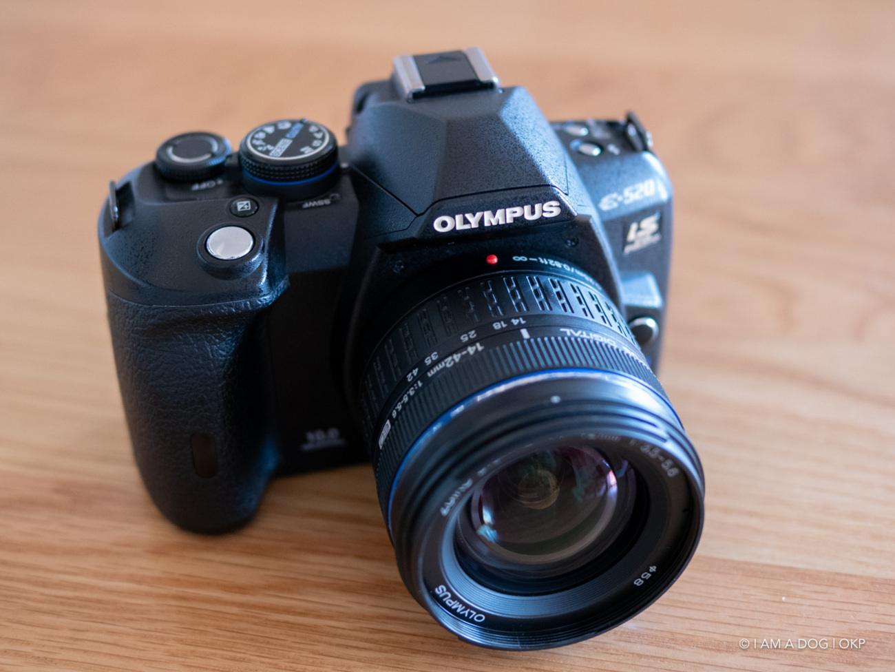 最初に手にした一眼レフカメラ OLYMPUS E-520を再び手に入れて初心を 