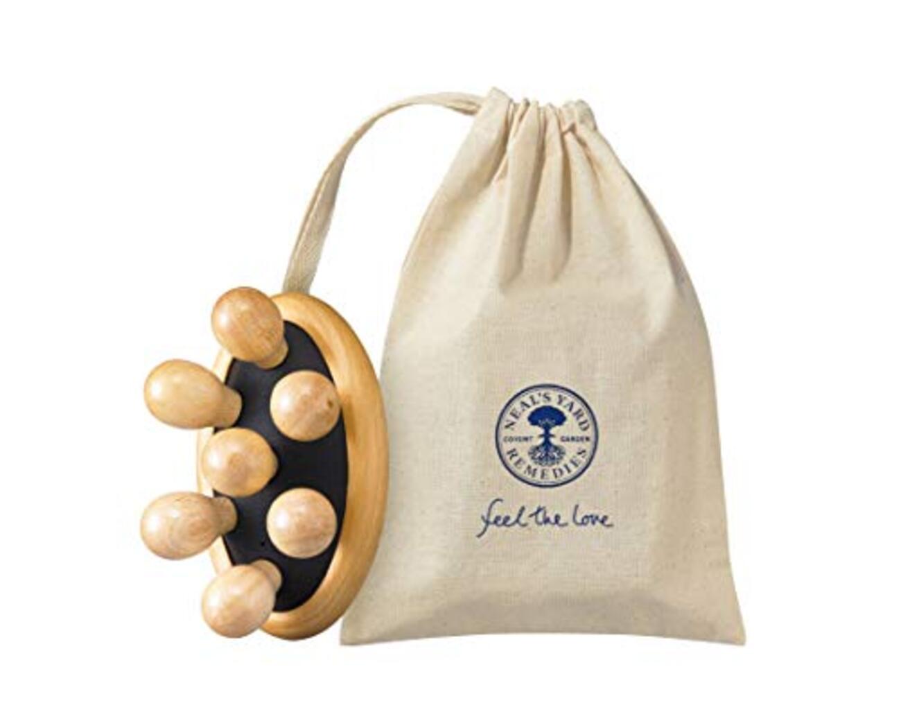 新品美品⭐️限定LA MER フェイシャルマッサージツール（二つ） サタプラ】Mattの木製のマッサージローラー「ニールズヤード