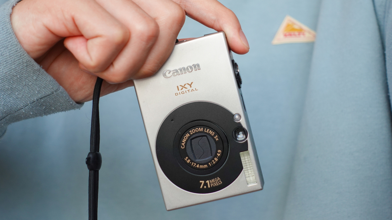 作例紹介】オールドコンデジ Canon IXY digital 10で撮る Uber Eats中 