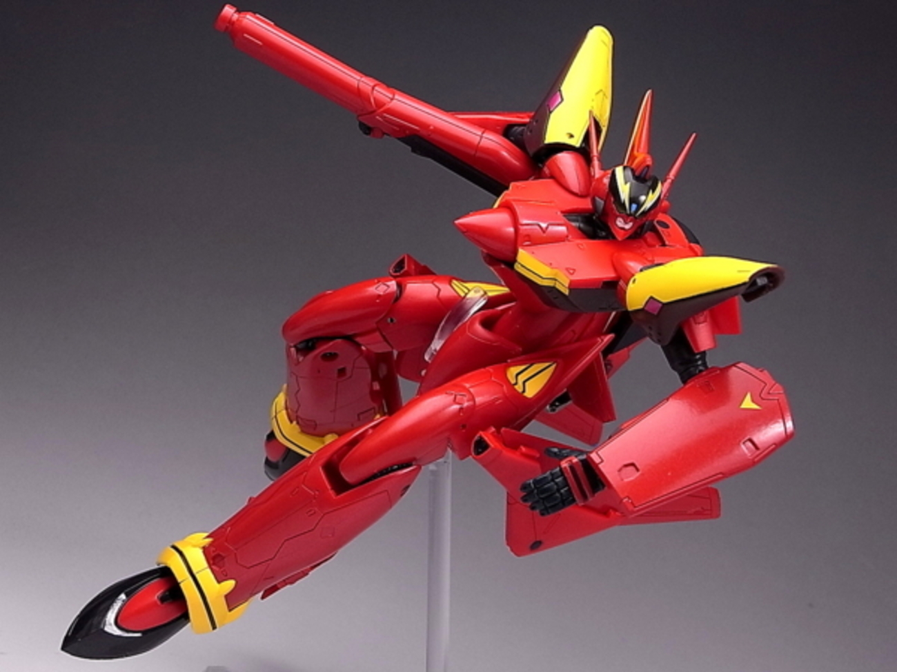 バンダイ VF HI-METAL(ハイメタル) VF-19改 ファイヤーバルキリー 