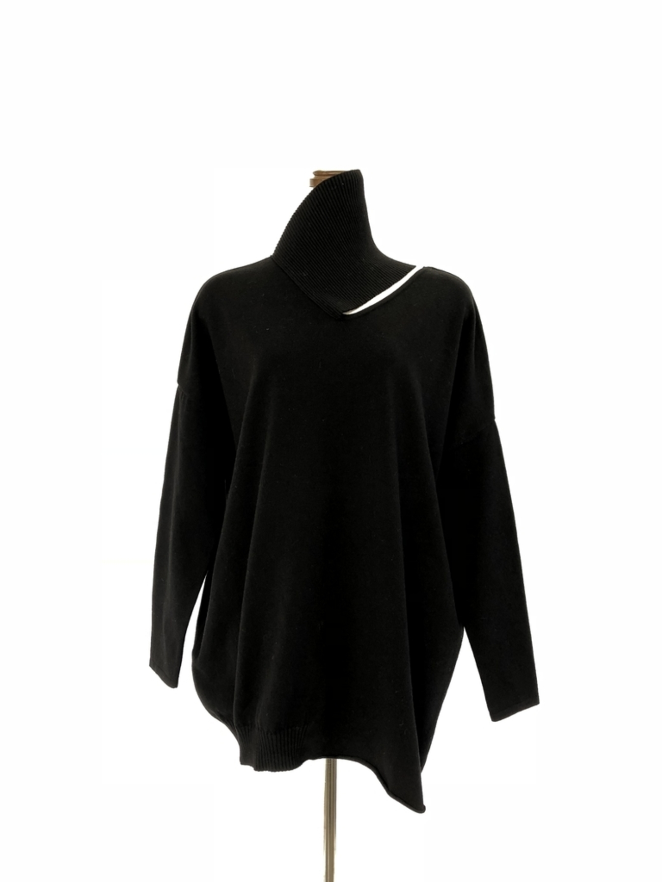sarah pacini (サラパチーニ) 2018 Autumn / Winter 商品のご紹介です 