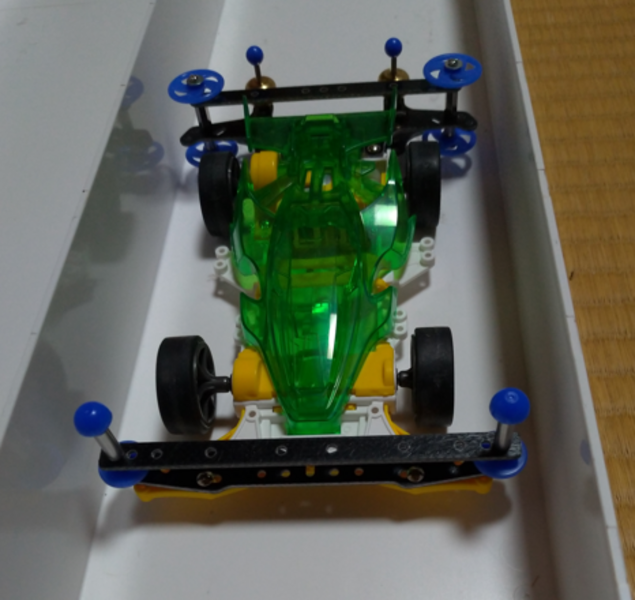 ミニ四駆】【VZシャーシ】【B-MAX】ファーストトライパーツ取り付け 