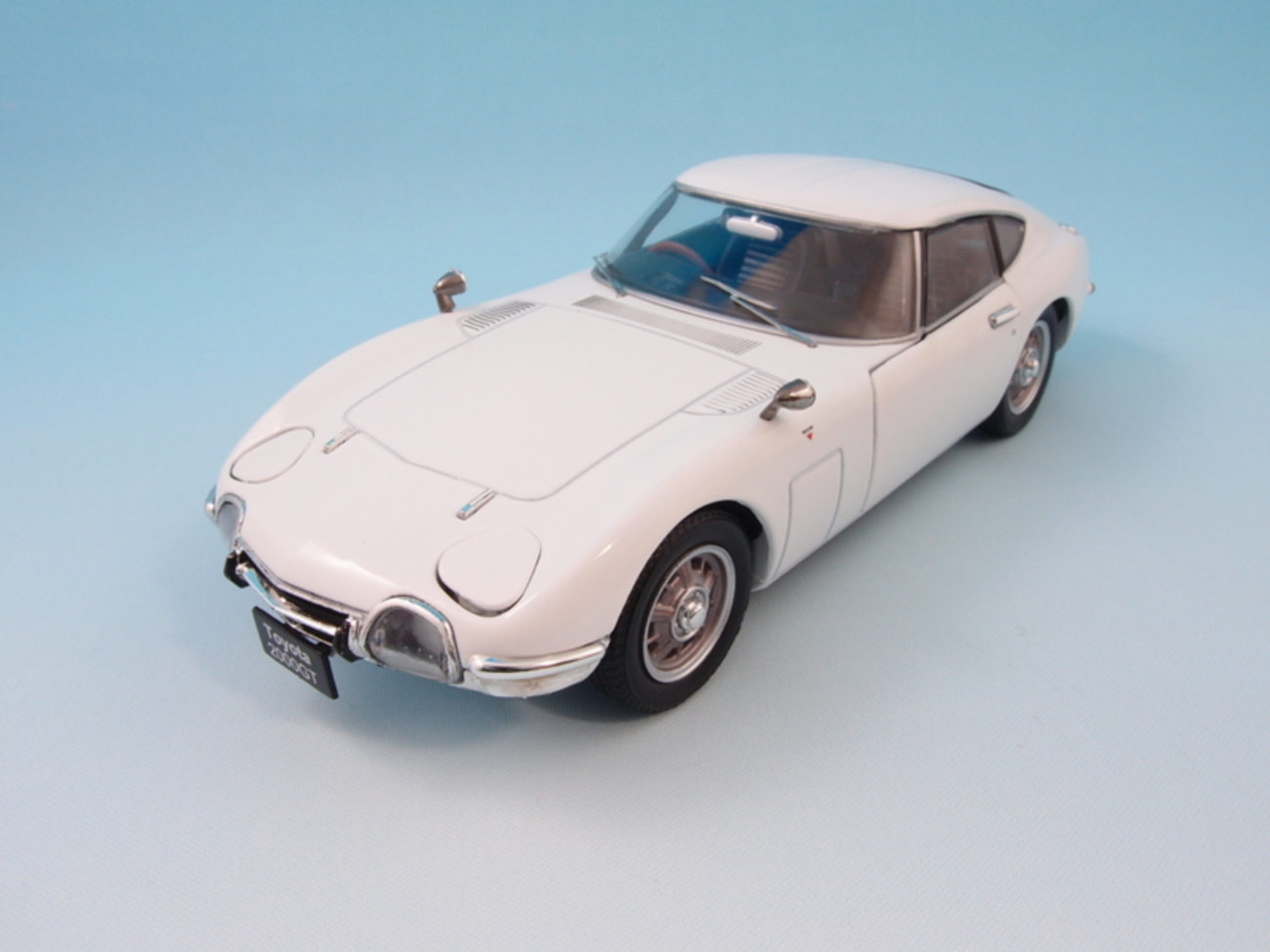 国産名車コレクション 1/24 トヨタ 2000GT - 手取り13万だけどFDとか 