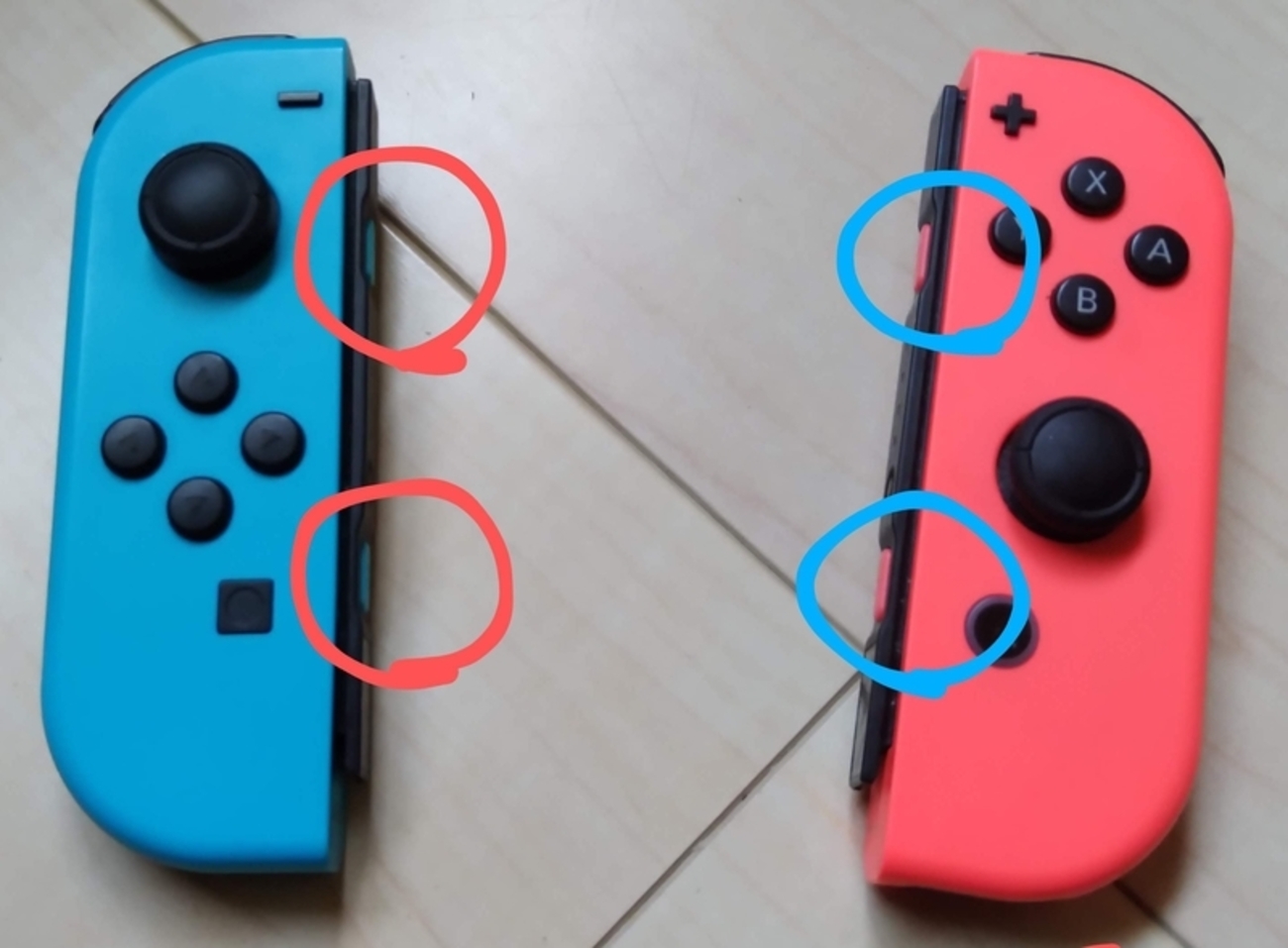 NintendoSwitch】「SR」「SL」ボタンが認識しないJoy-Conを修理