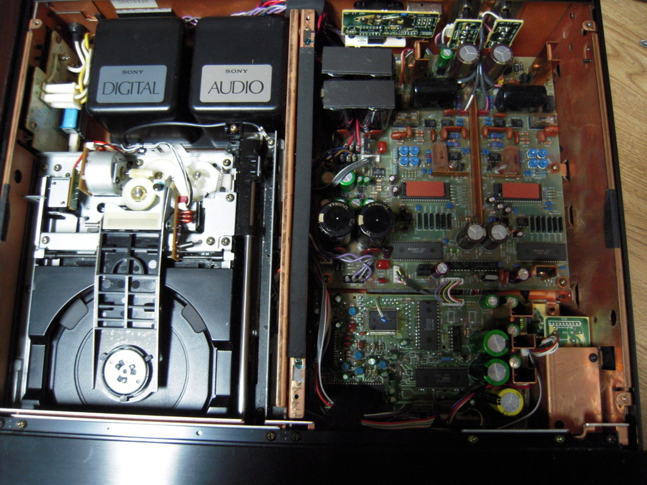 ソニー CDP-555ESD CDP-557ESD 3桁ナンバー CDプレーヤー - 音遊び 