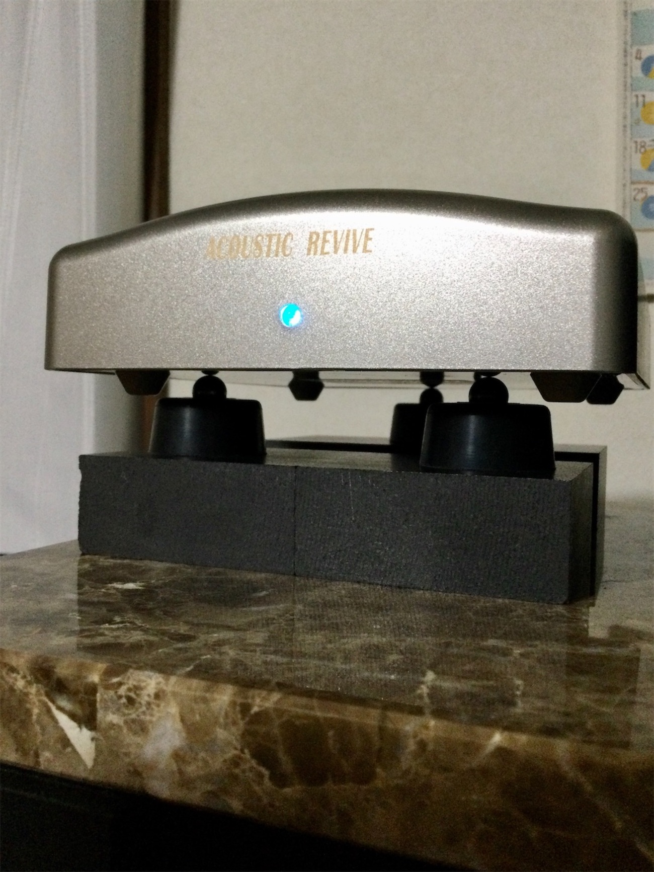 美品 ACOUSTIC REVIVE RR-777 シューマン共鳴波 超低周波発生装置 