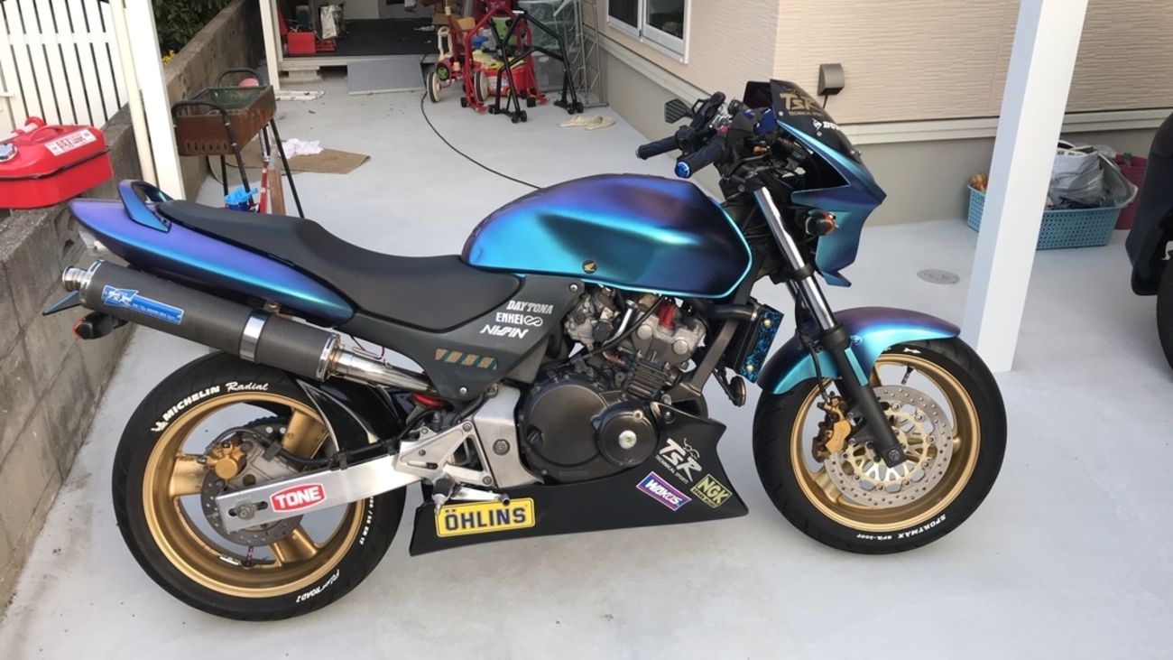 ホーネット250をマジョーラカラーにするぞ～ - 船乗りHonet