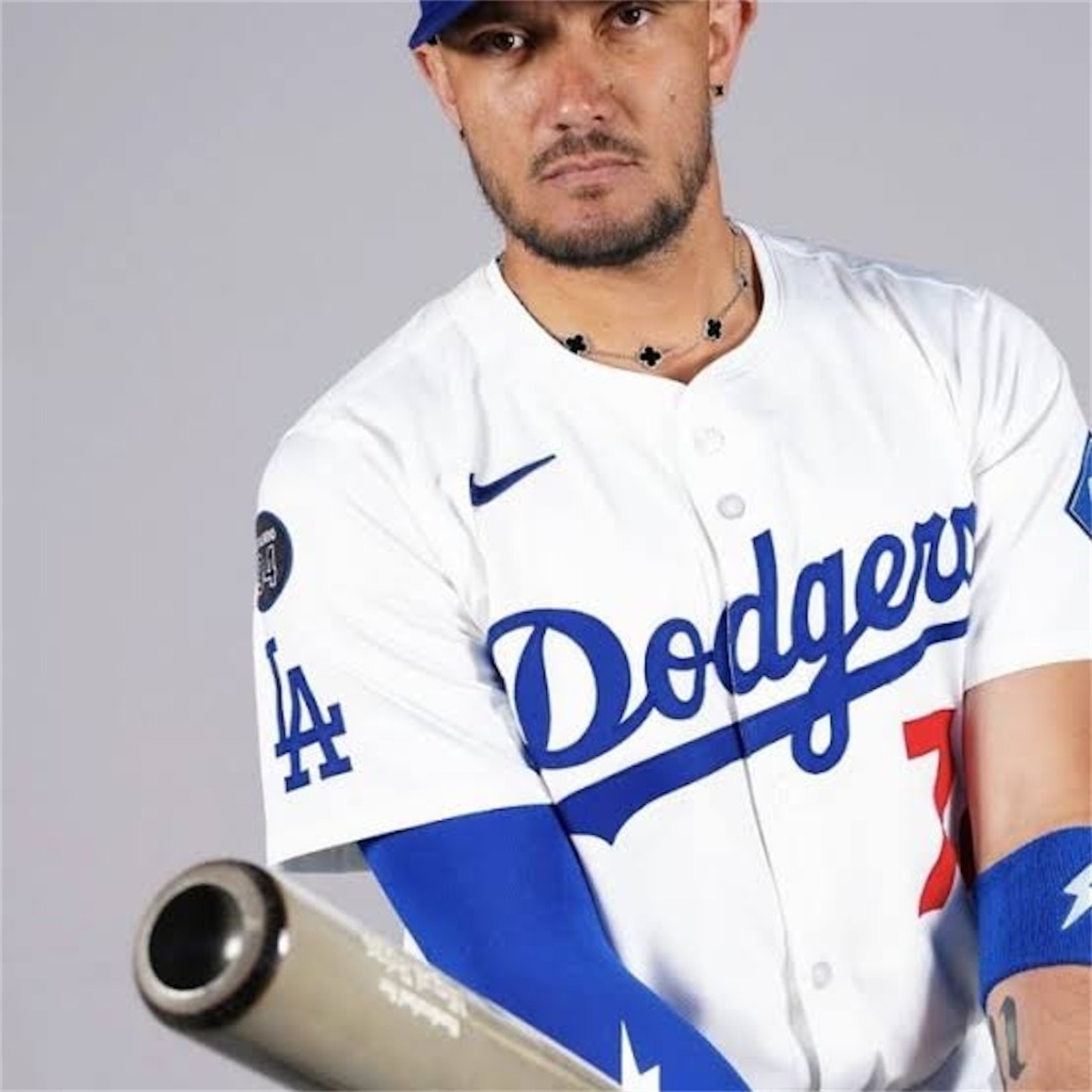 MLBミゲル・ロハス愛用「ヴァンクリーフ アルハンブラ」とは？WBC韓国 