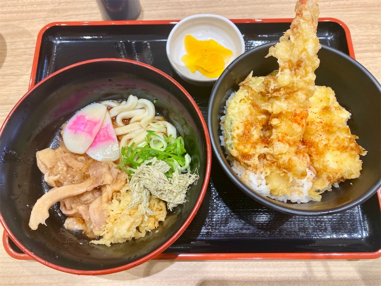 資さんうどん足立鹿浜店（西新井大師西）ミニかしわごぼ天ぶっかけうどん＋ミニ大海老天丼 - 音•麺•酒