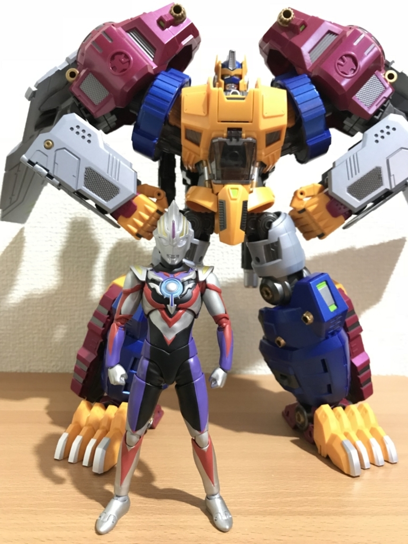 新年おめでとうございます。S.H.F iguarts ウルトラマンオーブ 