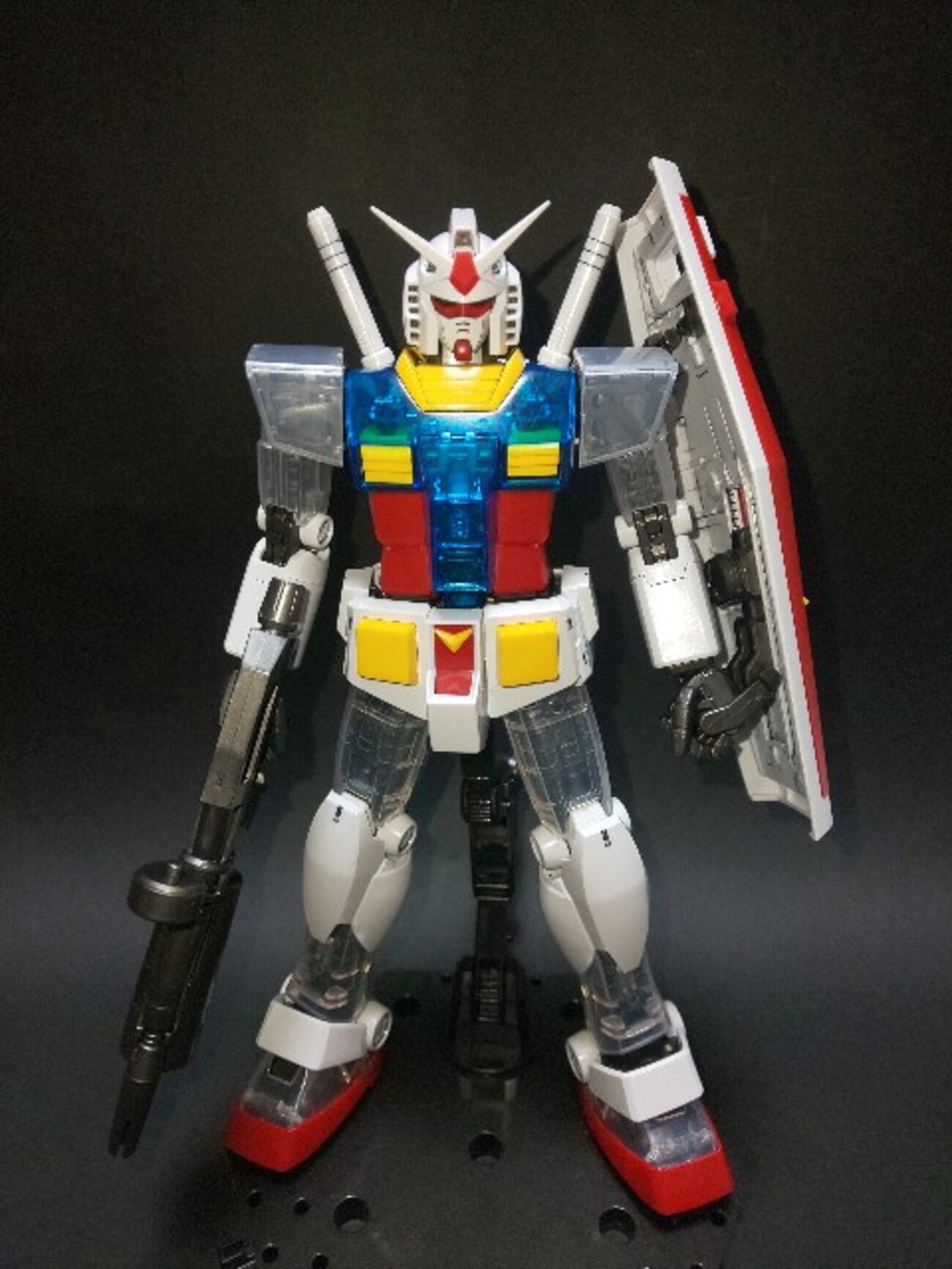 ガンプラ】MG（マスターグレード）RX-78-2ガンダムVer.2.0 ソリッド 
