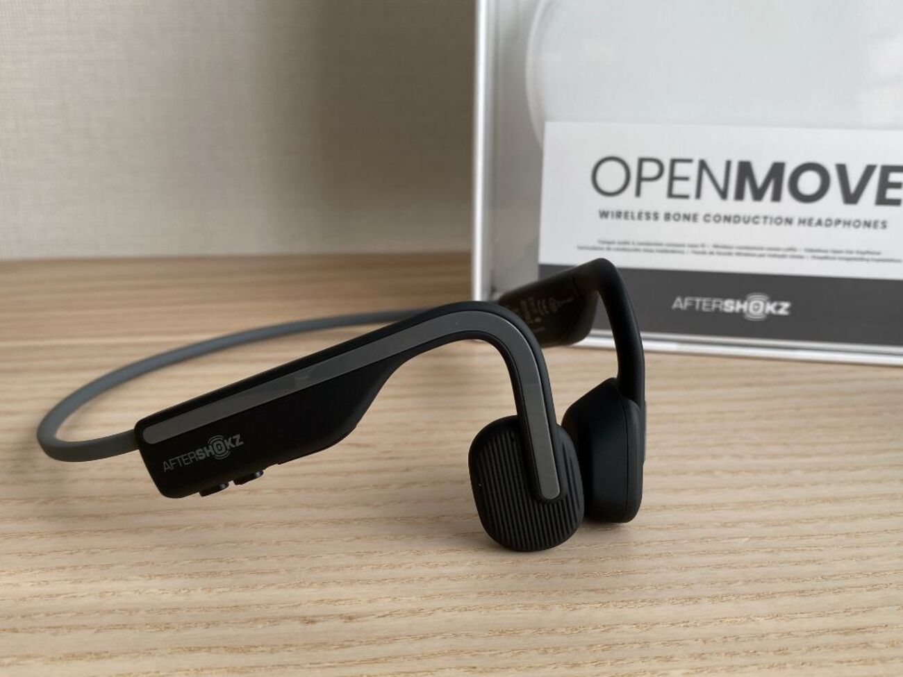 AfterShokz OpenMove レビュー】初めての骨伝導イヤホンに最適！音漏れ 