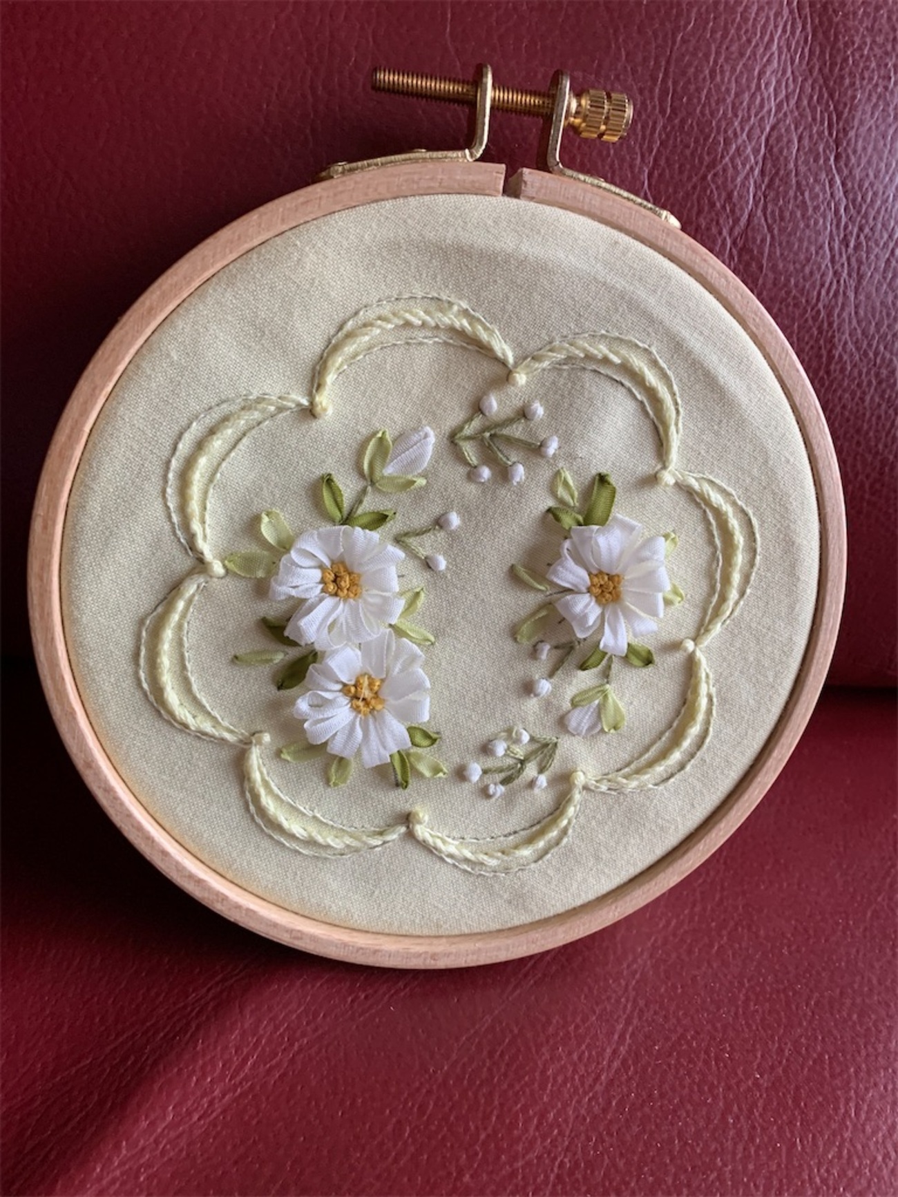 リボン刺繍　フェリシモ　おまとめ　えびすみつこ MITSUKO EVISU えびすみつこ (@evisubroderie) • Instagram