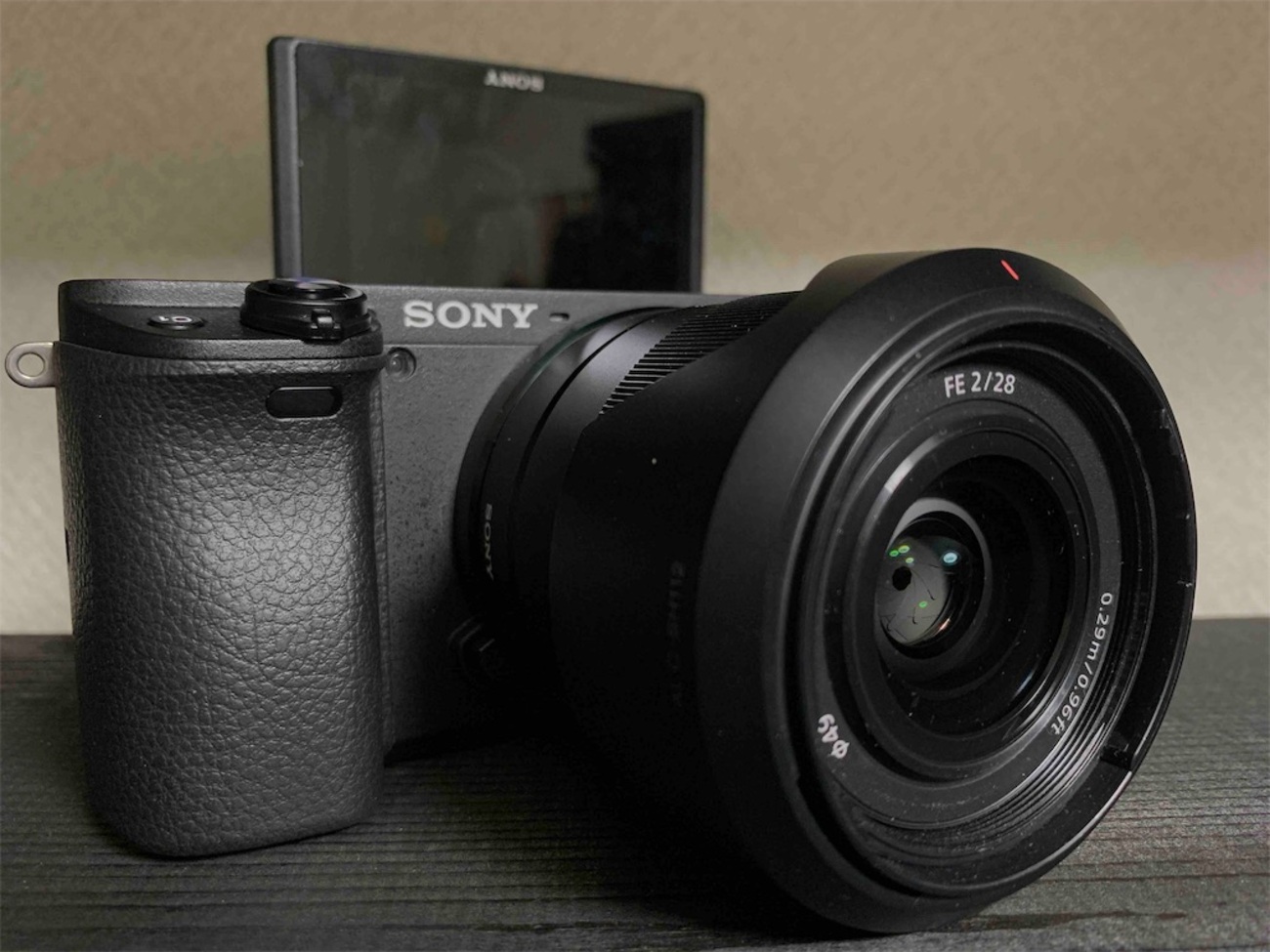 SONY α6400 ILCE-6400】自撮り動画やYoutuber初心者用にレンズや 