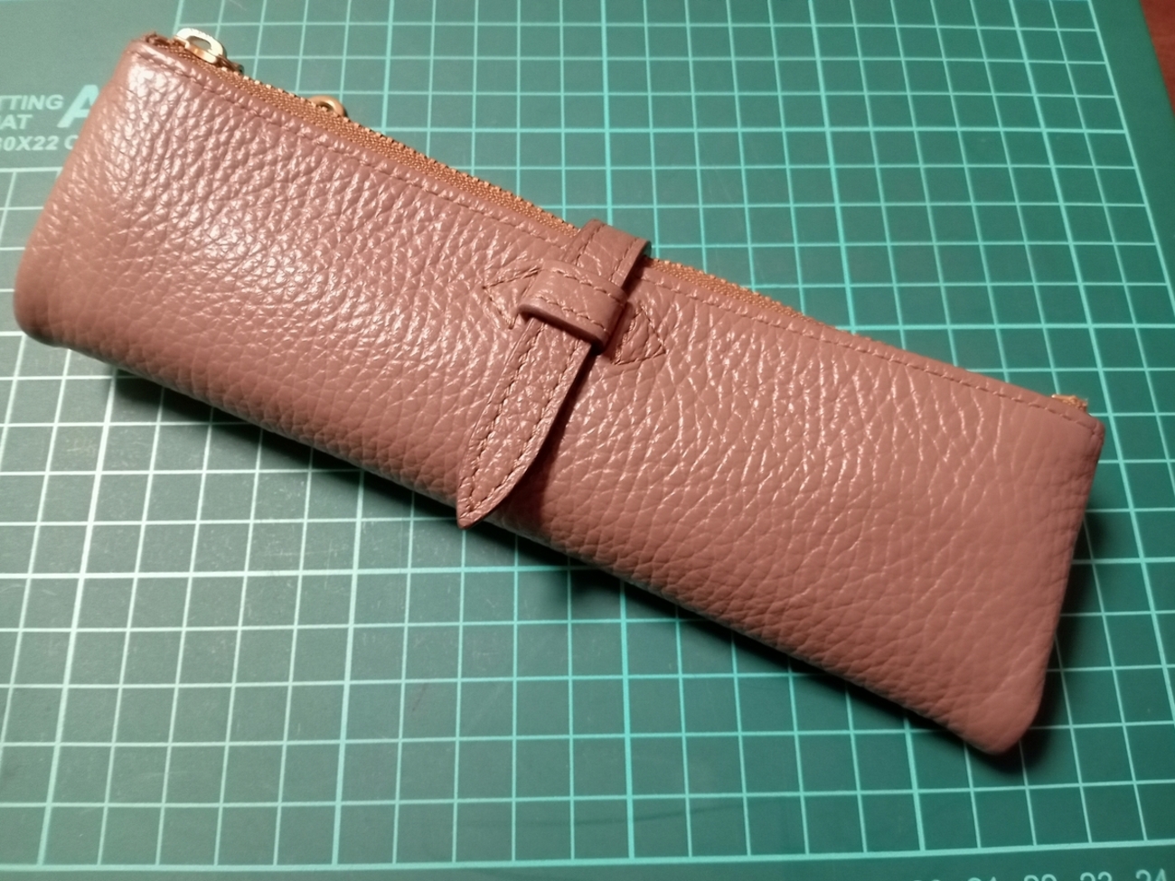 033 おしゃれな革製ペンケース Cカンパニー ルポ2ペンケース - ぶん 