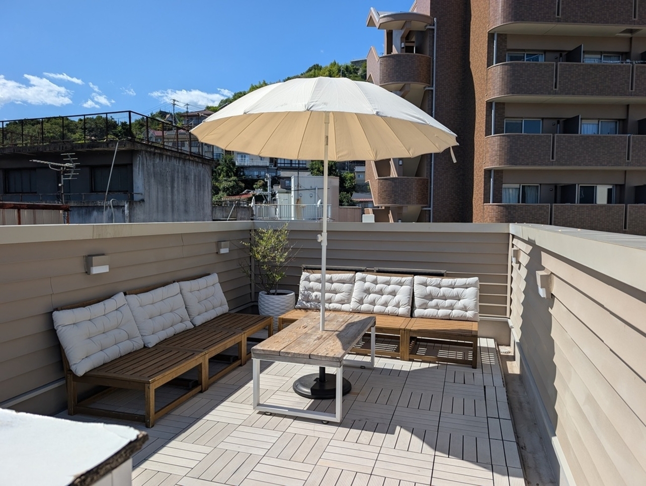 HOUS_AGAL onomichi宿泊記|尾道駅徒歩2分の一棟貸し、屋上テラスとパン屋航路の朝ごはん