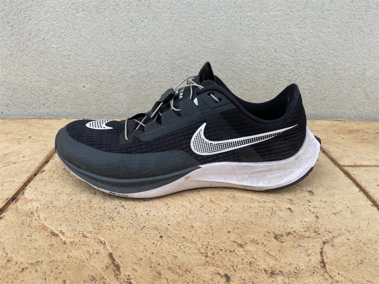 NIKE・ライバルフライ3 レビュー - Mt. Taro Trail Base 太郎山