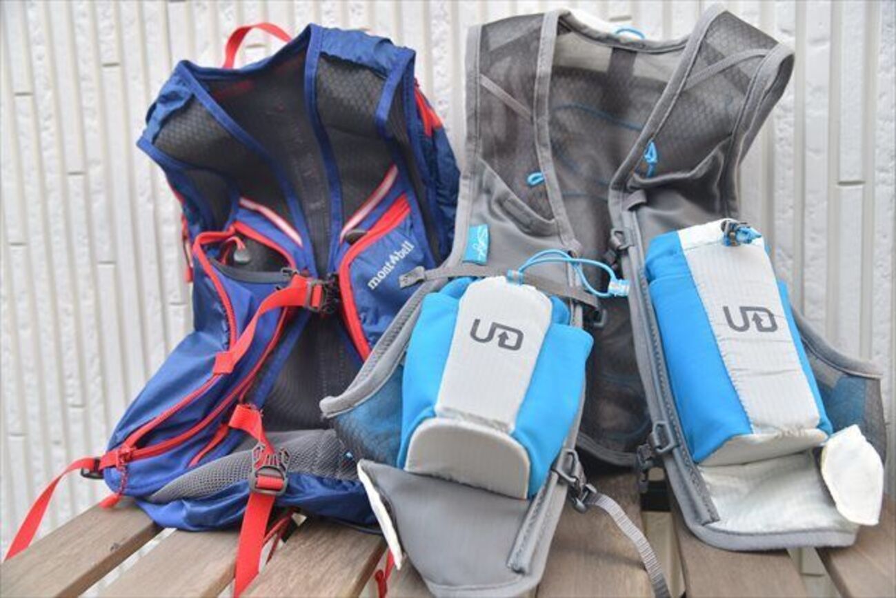 ULTIMATE DIRECTION SJ RACE VEST 2.0」と「mont-bell クロスランナー 