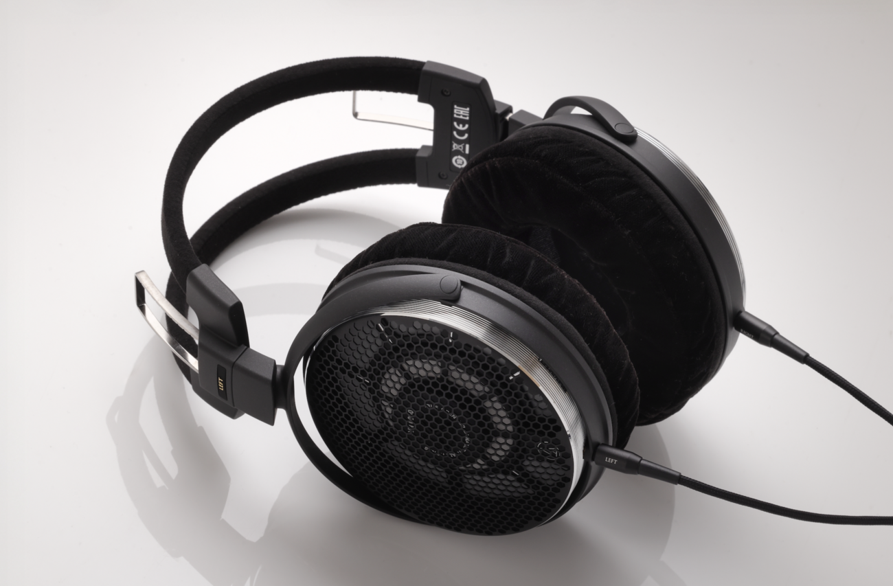 55万円の音は「エグい？」オーテク新旗艦ヘッドホンATH-ADX7000徹底 