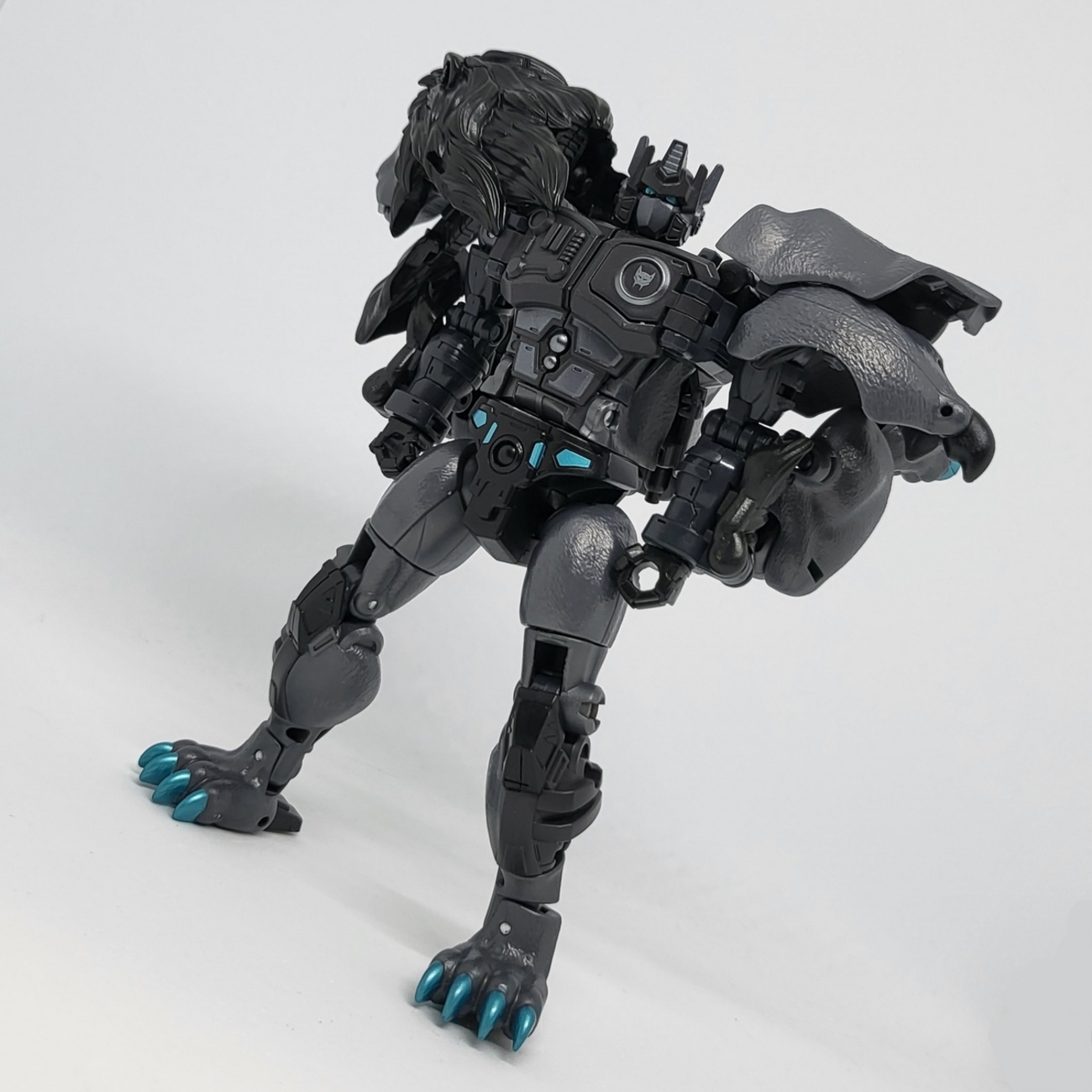 TL-46 トランスフォーマーレガシーエヴォリューション ネメシスレオ 