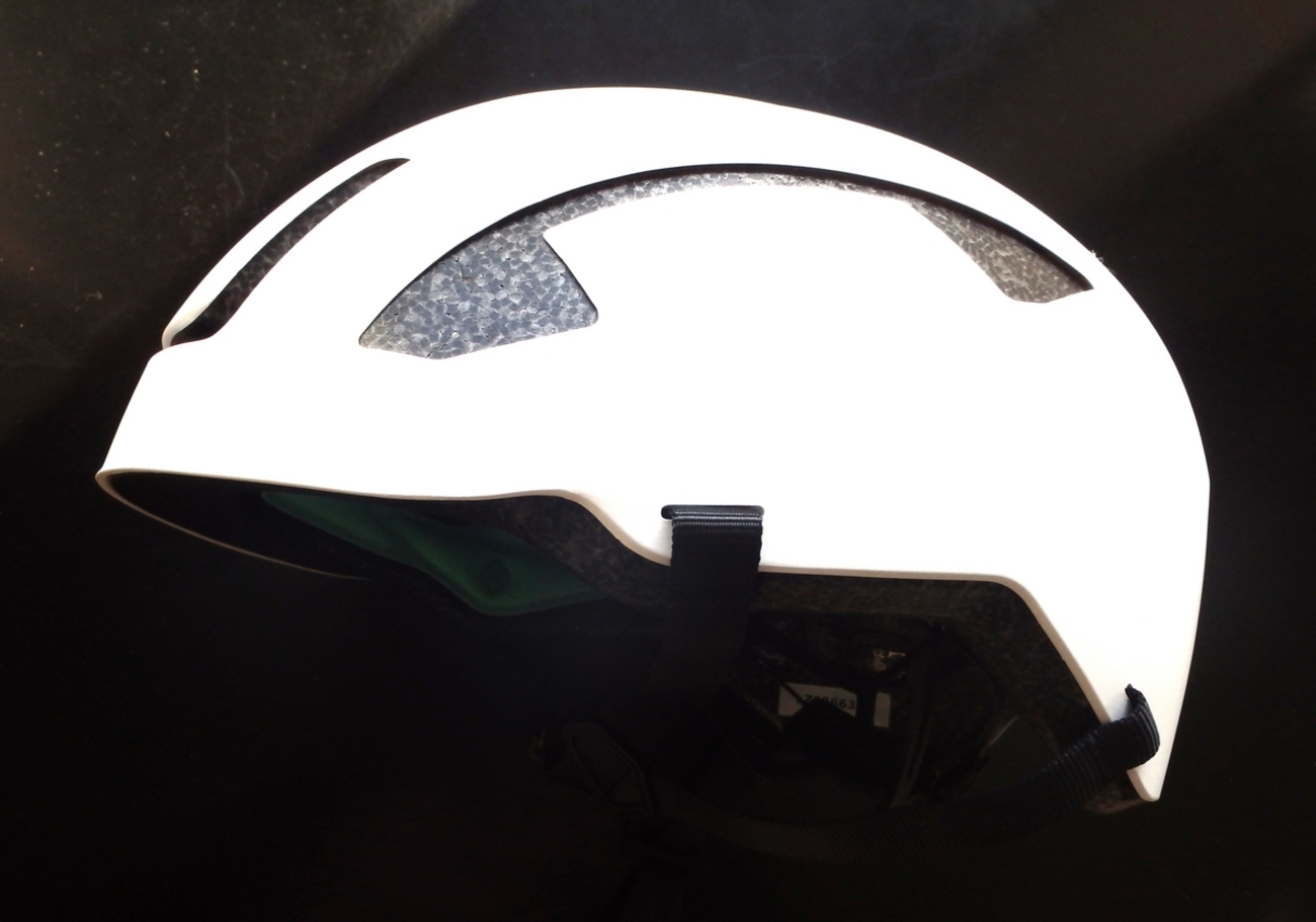 補助金」2000円もらって自転車用ヘルメットを買った - 北穂高岳で 