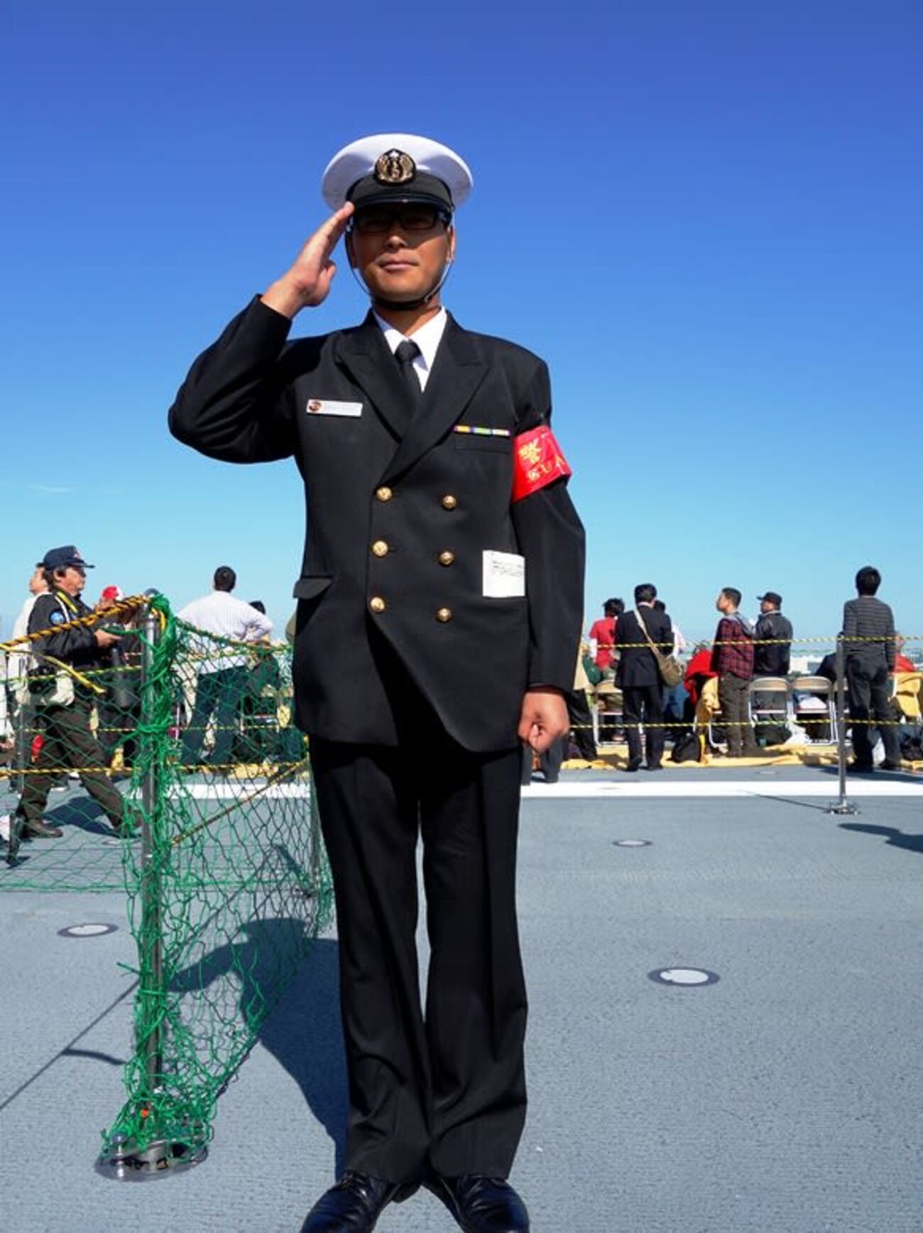 自衛隊観艦式観覧記～「自衛官たち」 - ネイビーブルーに恋をして