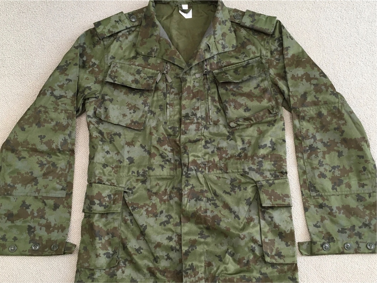 デジタルフローラじゃない！【ロシアの軍服】内務省迷彩ユニフォーム 