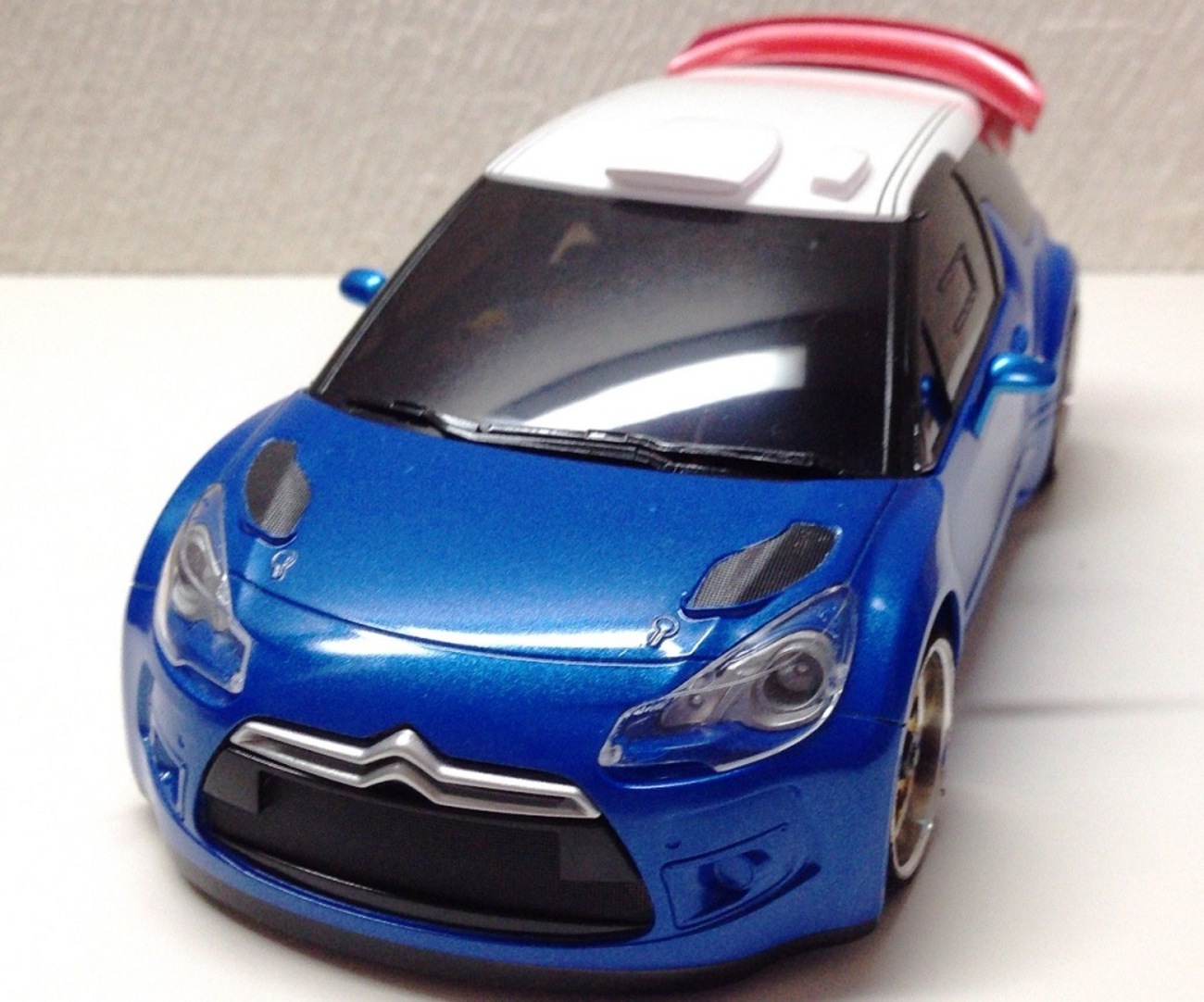 ミニッツ シトロエンDS3 WRCを塗装！＜3＞ - リッキーのこだわり