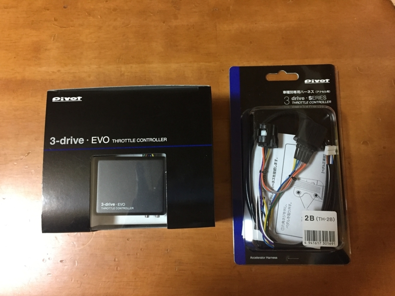 pivot 3-drive EVO スロコンTH-２Ｂハーネス付き Amazon | PIVOT ( ピボット ) スロコン 3-drive専用【車種別専用