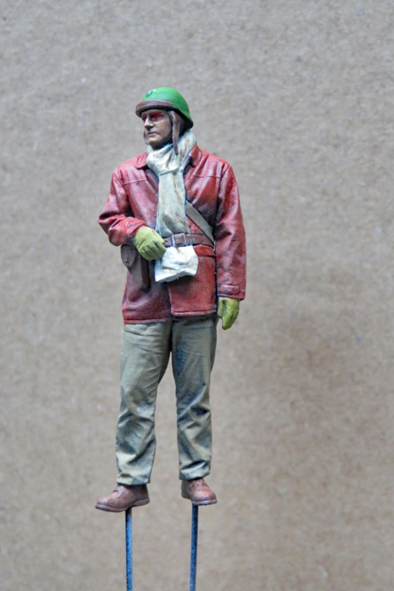 フランス軽戦車H39 #6 フィギュア仕上げ - はじめの戦車模型づくり