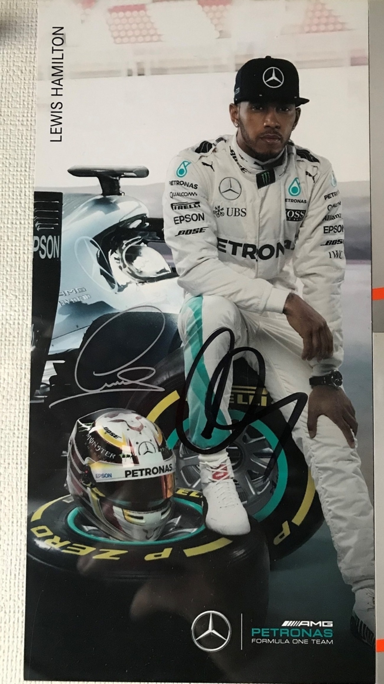 偽物サインに騙されないために ハミルトン編 - F1観戦記 海外GP現地 