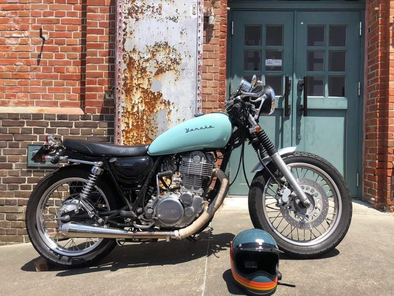 sr400カフェレーサー 純正タンクをペイント - ハガーツーリングブログ