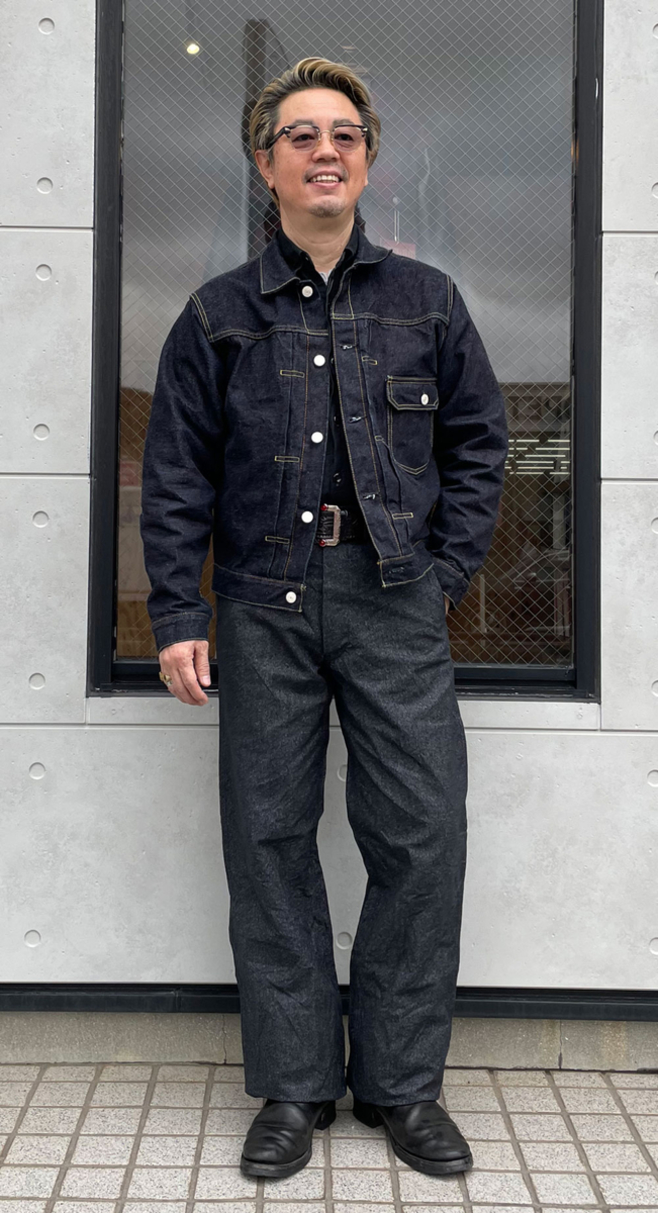 CUSHMAN クッシュマン 定番のブラックシャンブレー生地の太めな 