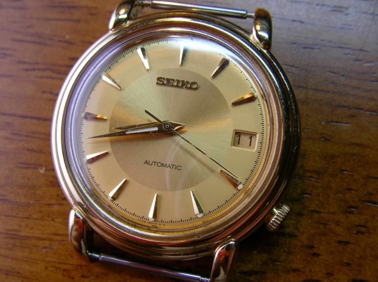 SEIKO AUTOMATIC 7002-8010 - tohokuhonsenの日記