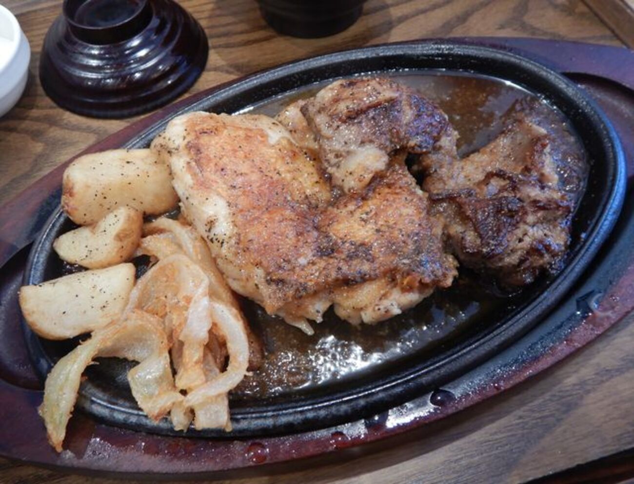 松牛 上大岡店 [港南区] / ガーリックチキン&カルビ定食 - Humdrum++