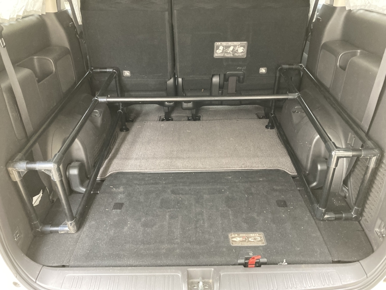 DIY】ステップワゴンの荷台に棚を作製 - 趣味さがし男の備忘録