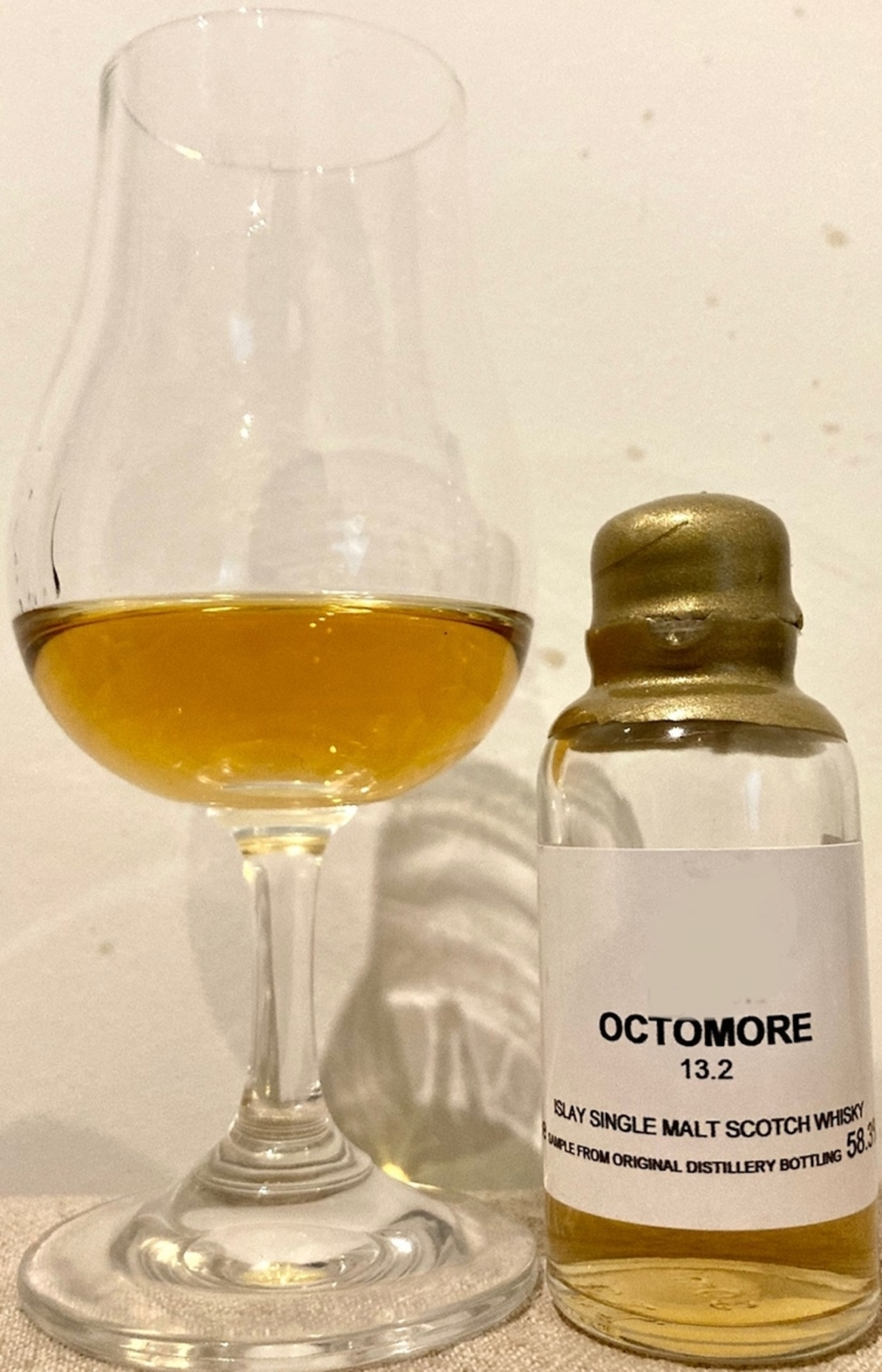 オクトモア 13.2／Octomore 13.2 - ホームレス ドランカー