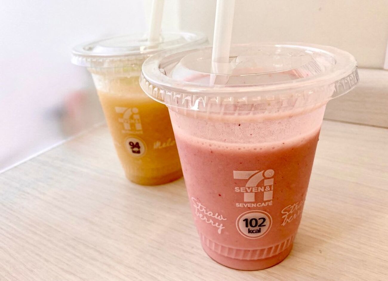 6月10日｜スムージーの日｜セブンイレブン「SEVEN CAFE」 - 日々是、オカシのキモチ