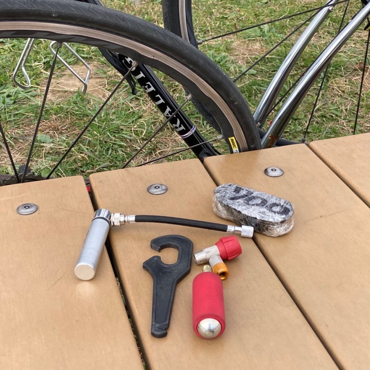 自転車】パンク修理ツールのお話（追記あり） - 週末は晴れ
