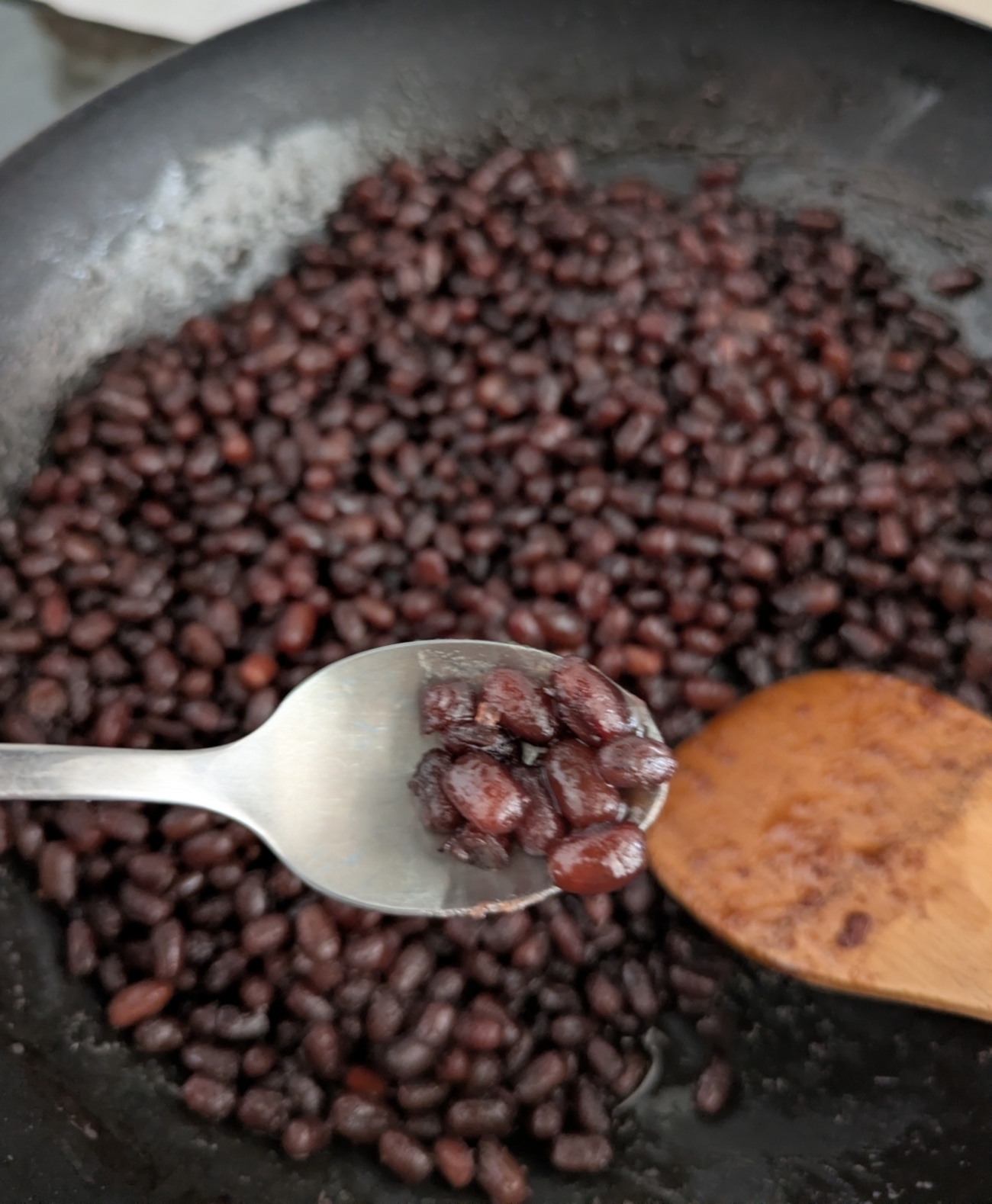 小豆を炊いて、餡子をつくる - SIMPLE