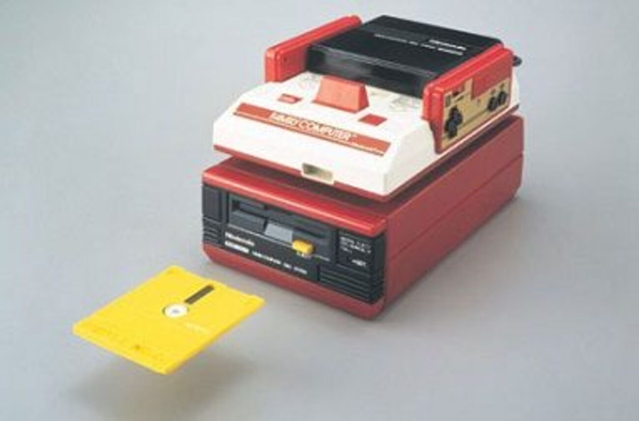 ファミコンのディスクゲームのようですね （「ファミリーコンピュータ 